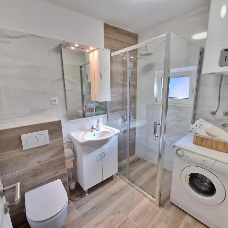 Duje Apartment